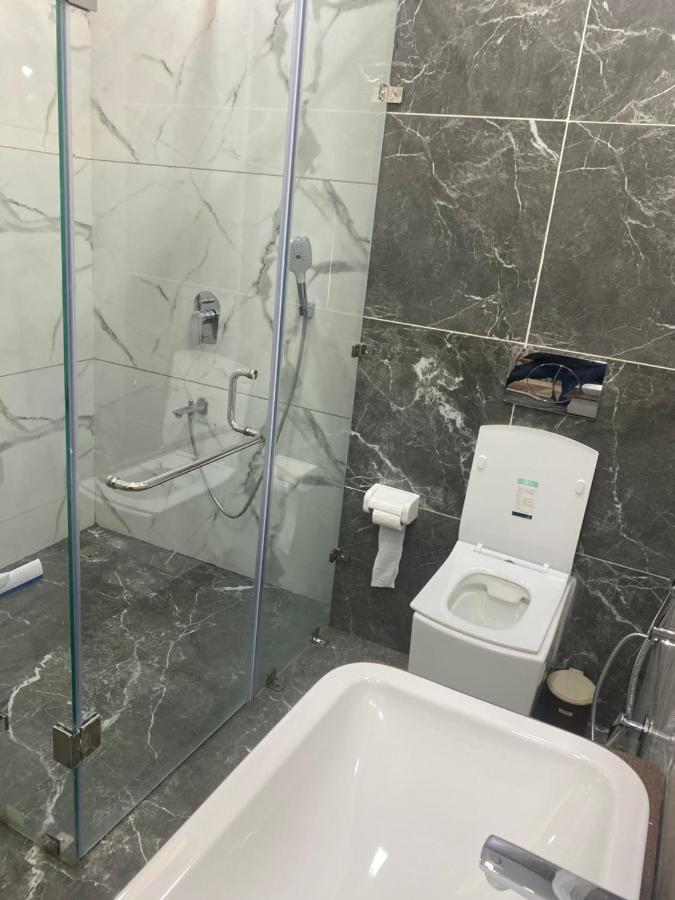 Hotel Temple View Inn Anandpur Sāhib Kültér fotó